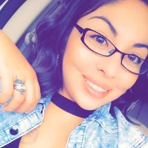 Meet your Posher, Natasha